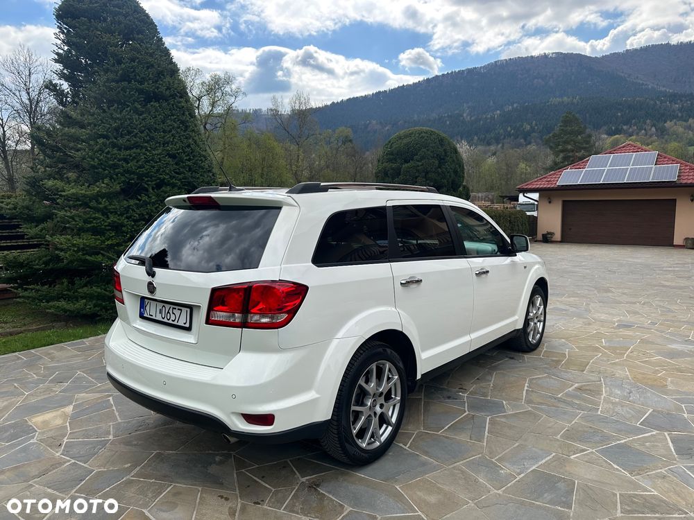 Fiat Freemont 2.0 Multijet 16V DPF Automatik Allrad Lounge - 4
