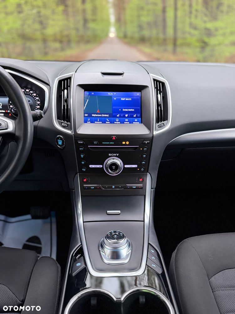 Ford S-Max 2.0 EcoBlue Titanium - 20