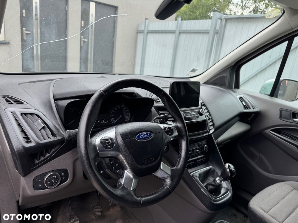 Ford Tourneo Connect - 9