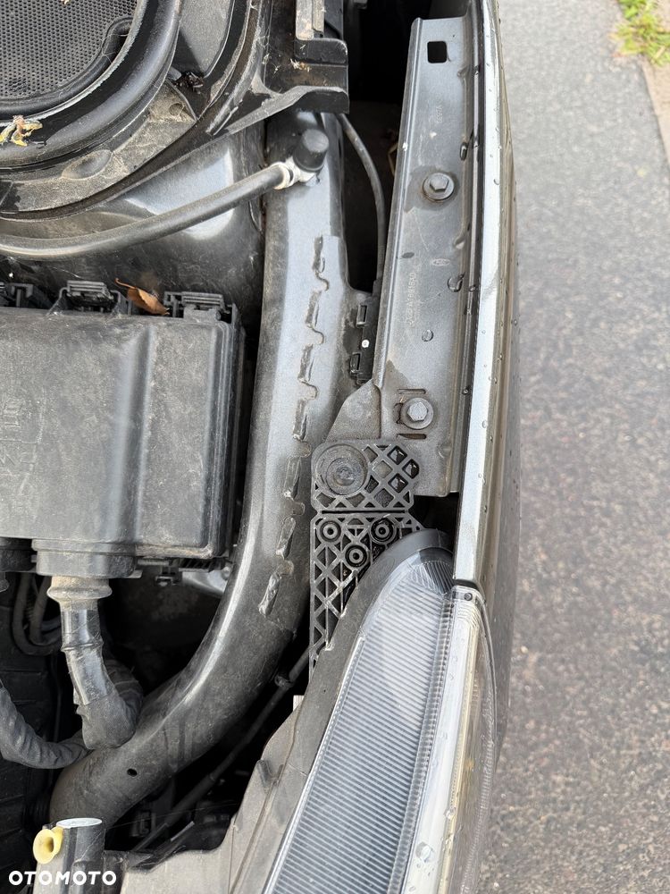 Ford Focus Turnier 1.0 EcoBoost Start-Stopp-System COOL&CONNECT DESIGN - 27