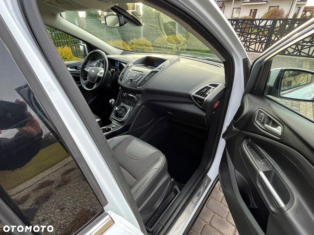 Ford Kuga 2.0 TDCi Titanium - 11