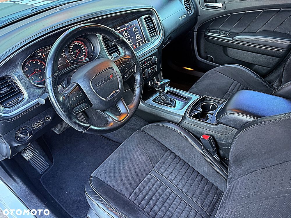 Dodge Charger - 5