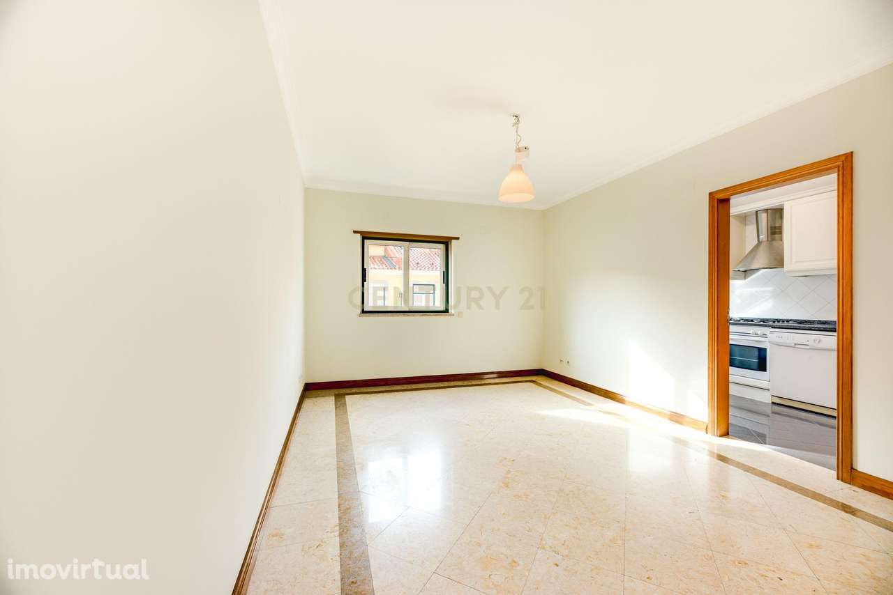 T2 com estacionamento | Rua de São Bento | Viva no Centro de Lisboa - Grande imagem: 4/29