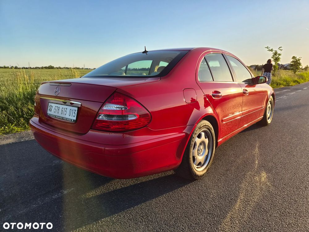 Mercedes-Benz Klasa E 320 Classic - 7