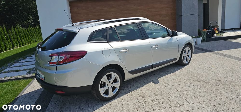 Renault Megane Grandtour 2.0 140 CVT Dynamique - 24