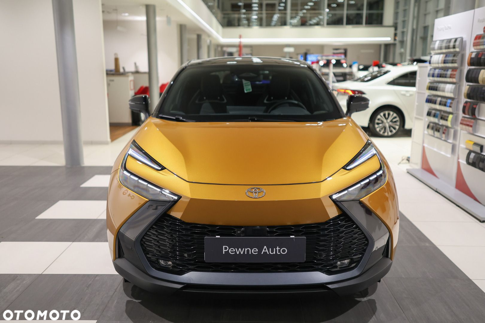 Toyota C-HR - 3