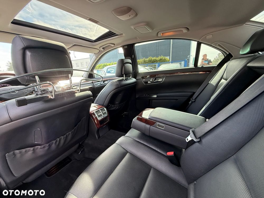 Mercedes-Benz Klasa S 350 (BlueTEC) d 4-Matic L 7G-TRONIC - 7