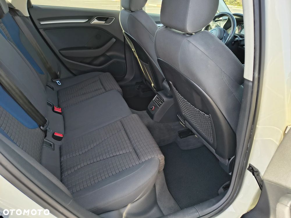 Audi A3 Sportback 1.8 TFSI Attraction S tronic - 26