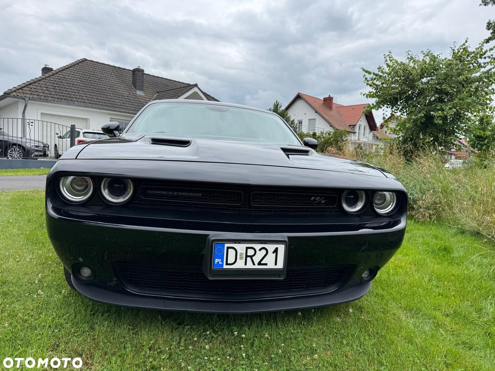 Dodge Challenger - 10