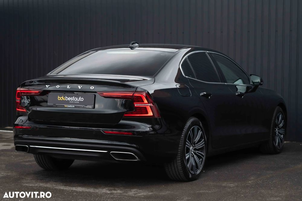 Volvo S60 T8 Recharge AWD Geartronic Inscription - 27