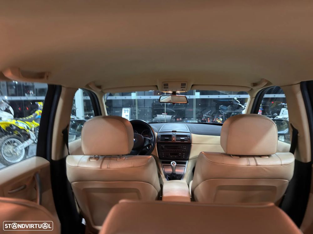 BMW X3 2.0 d - 16