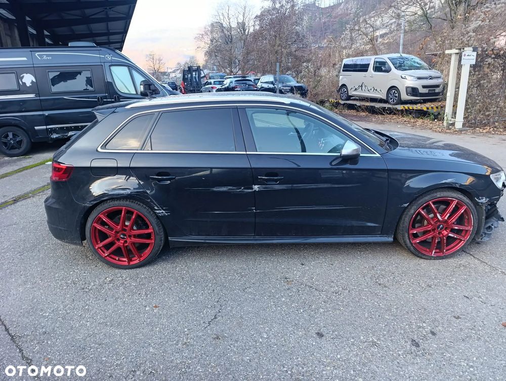 Audi S3 S tronic - 3