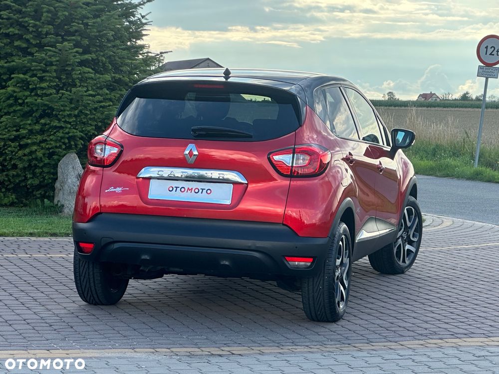 Renault Captur 0.9 Energy TCe Helly Hansen - 17