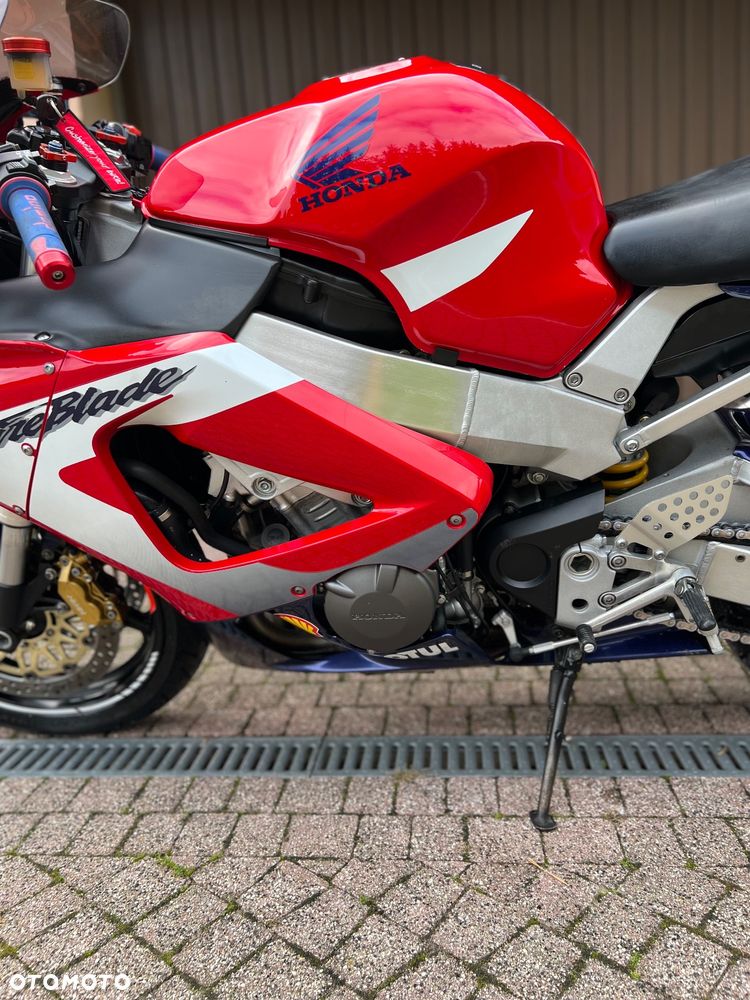 Honda CBR - 21