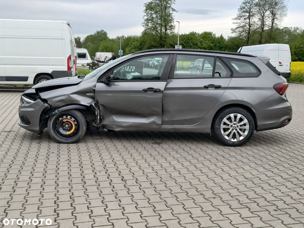 Fiat Tipo - 4