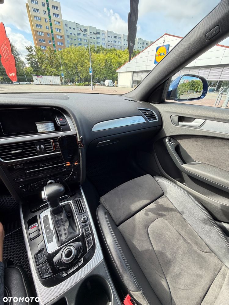 Audi A4 Allroad - 14
