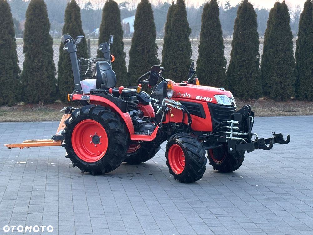Kubota B1181 - 2