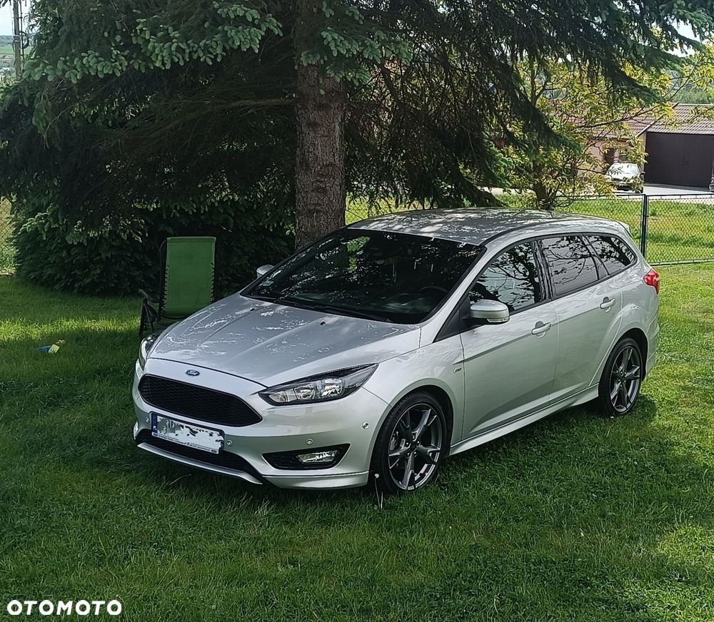 Ford Focus 1.0 EcoBoost ST-Line Black ASS - 1