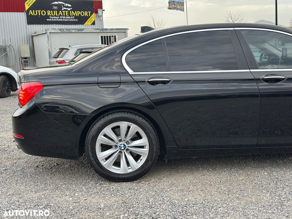 BMW Seria 7 740d xDrive - 27
