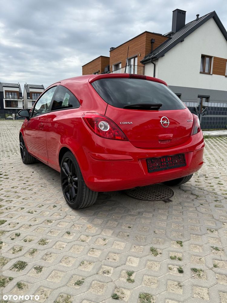 Opel Corsa 1.2 Color Edition - 10