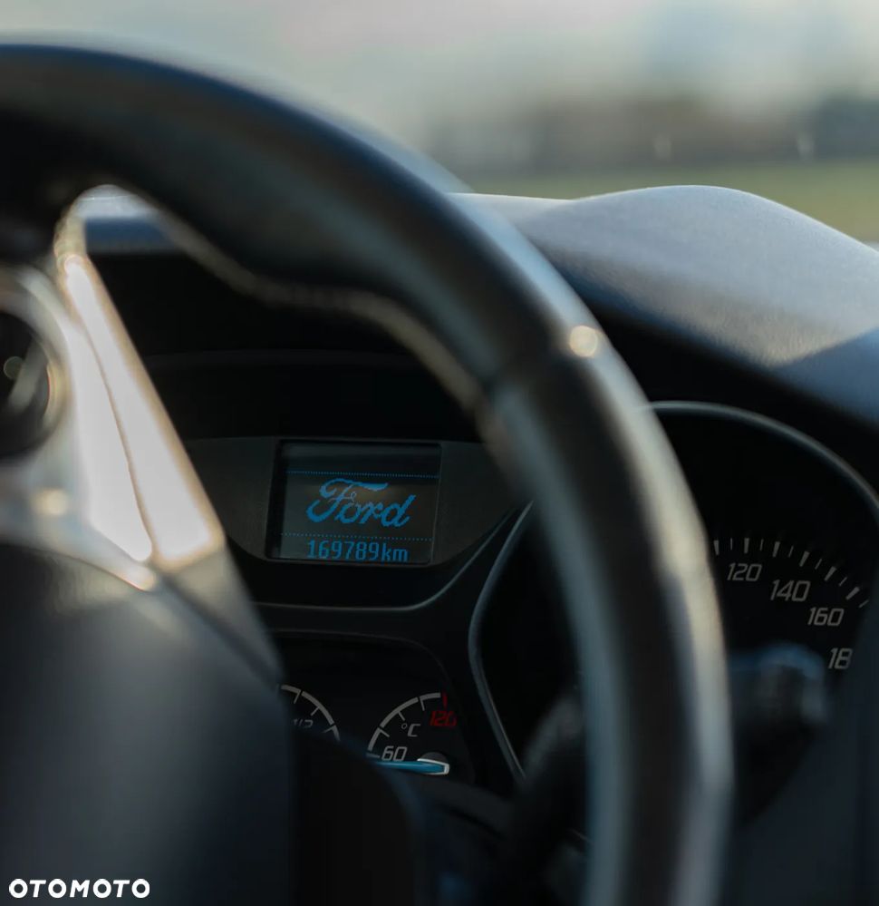 Ford Focus 1.0 EcoBoost Titanium - 13
