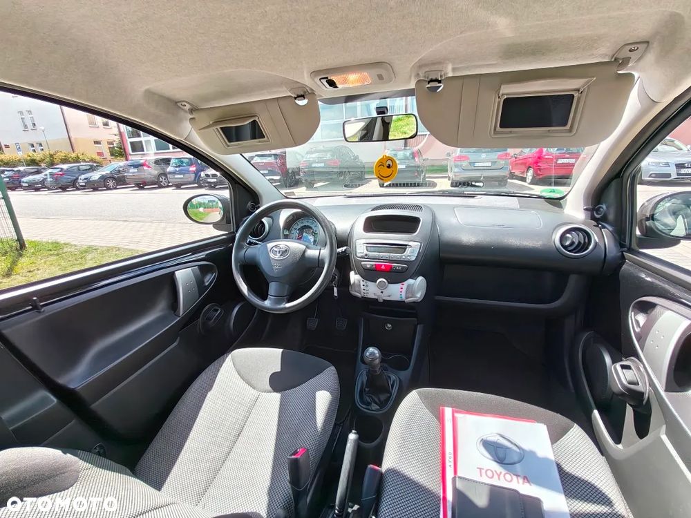 Toyota Aygo Cool - 26