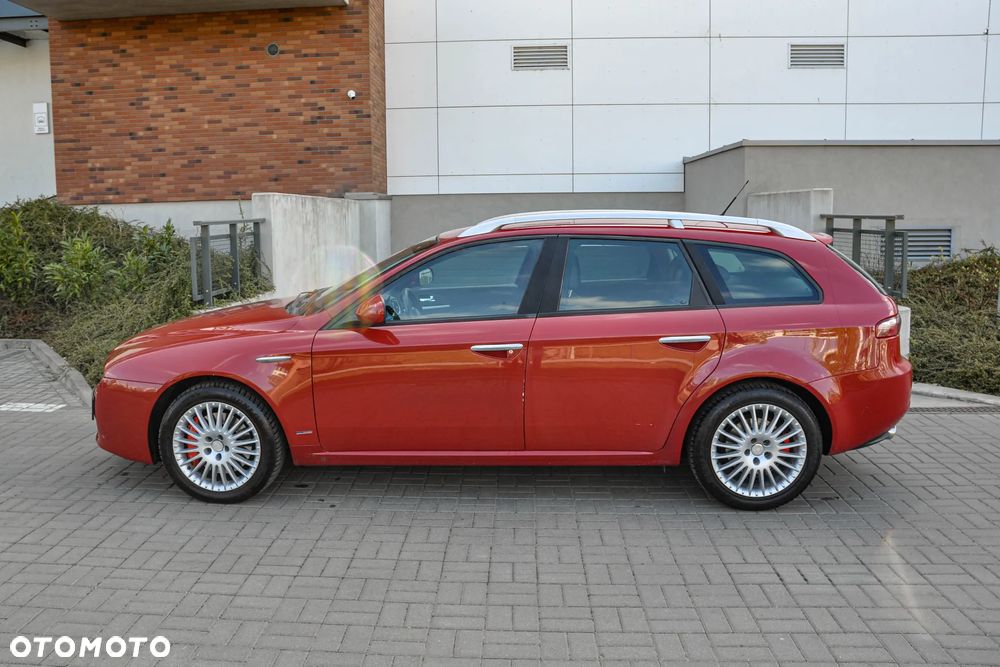 Alfa Romeo 159 - 2