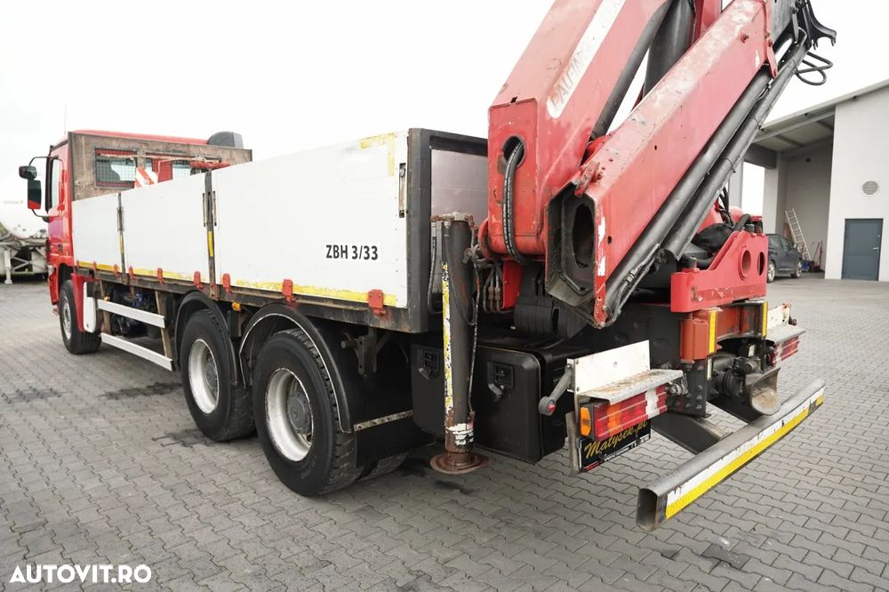 Mercedes-Benz AROCS 2636 / 6x4 / CAROSERIE CU OBOARE RABATABILE - 6,6 M / MACARAUA PALFINGER PK 23 500 / CAPACITATE MAX. DE RIDICARE: 10.000 KG / TELECOMANDĂ / TRANSMISIE AUTOMATĂ - 19