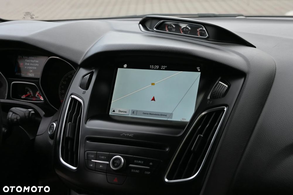 Ford Focus 2.0 TDCi ST-2 PowerShift - 24