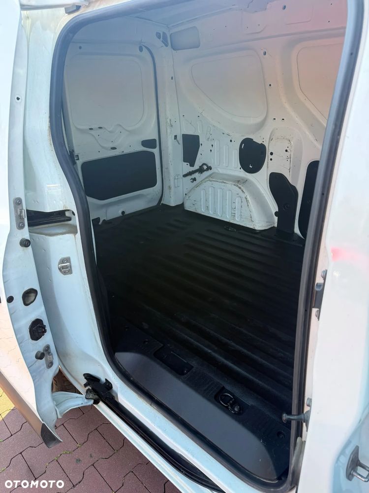 Renault EKSPRESS - 6