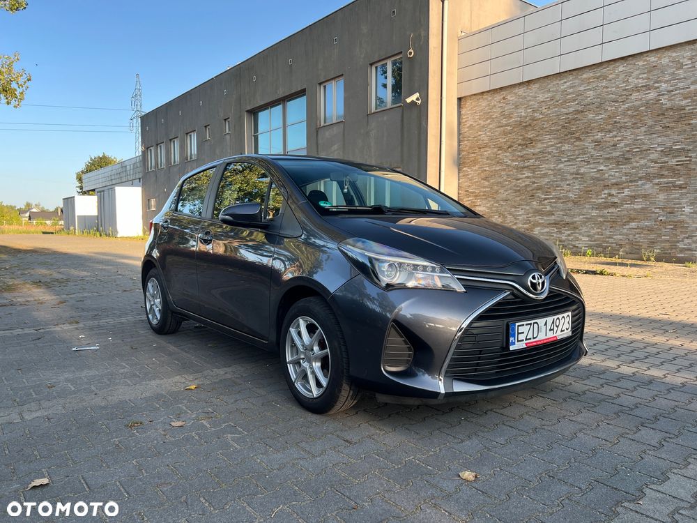 Toyota Yaris 1.33 Premium - 3