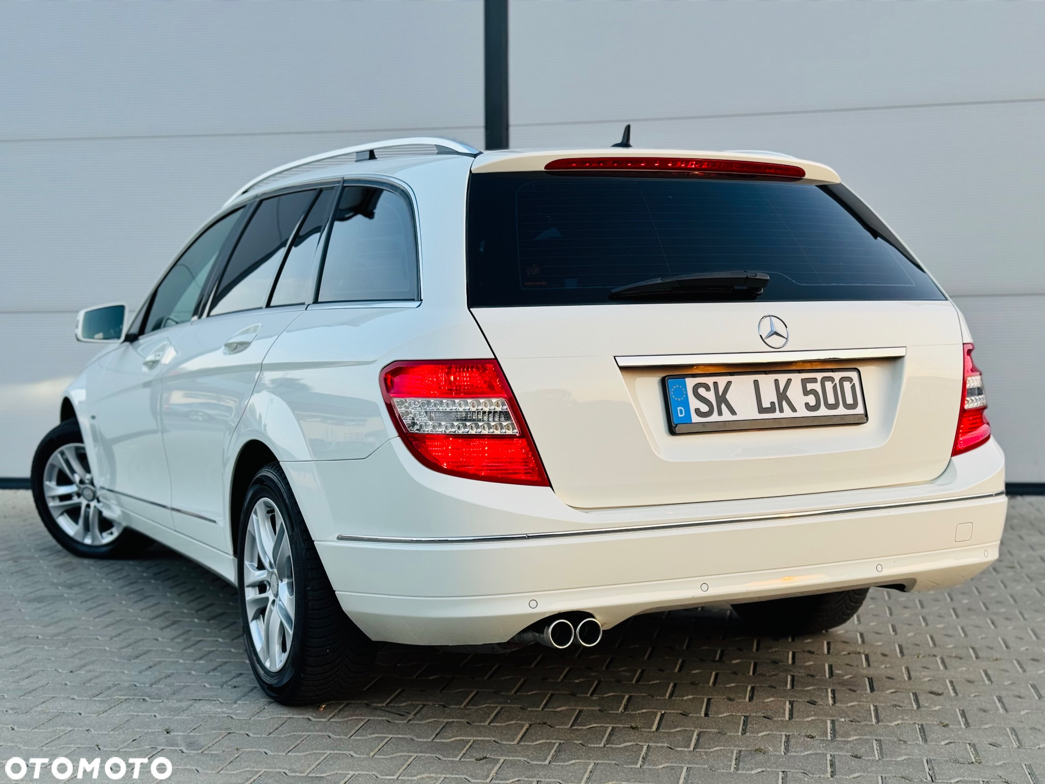 Mercedes-Benz Klasa C 180 T Kompressor Automatik BlueEFFICIENCY Special Edition - 6