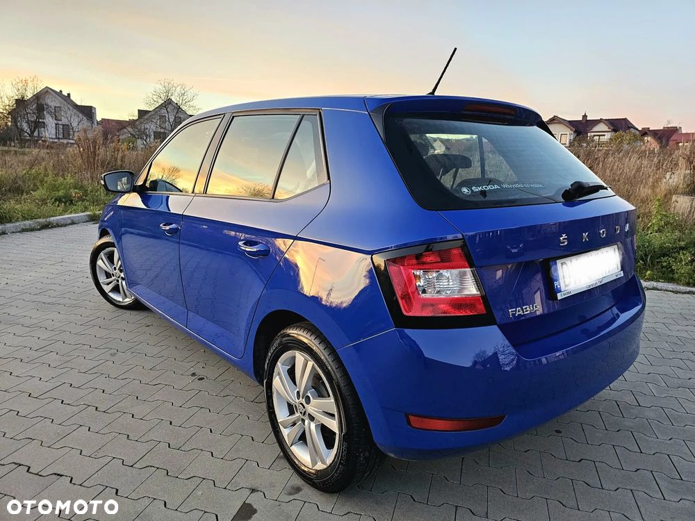 Skoda Fabia 1.0 TSI Ambition Plus - 6