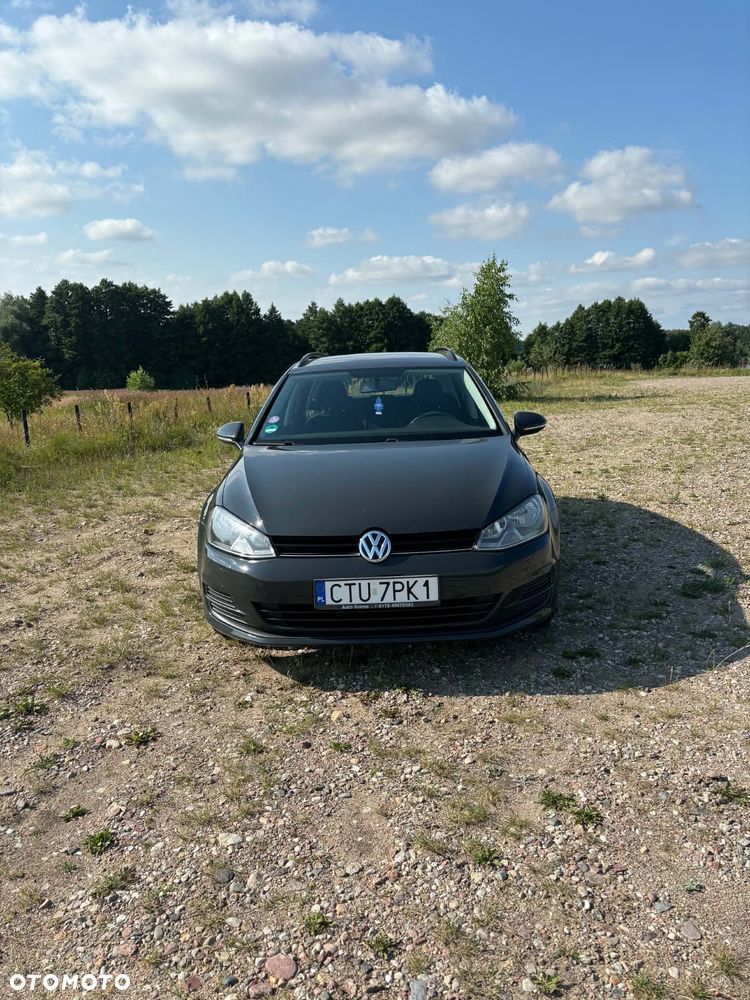 Volkswagen Golf 1.2 TSI BMT Comfortline - 11