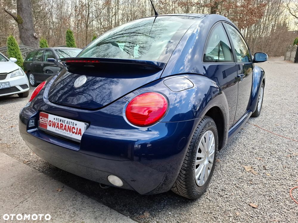 Volkswagen New Beetle 1.6 Arte - 8