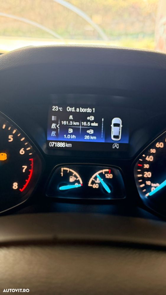 Ford Kuga 1.5 EcoBoost 2WD Titanium - 5