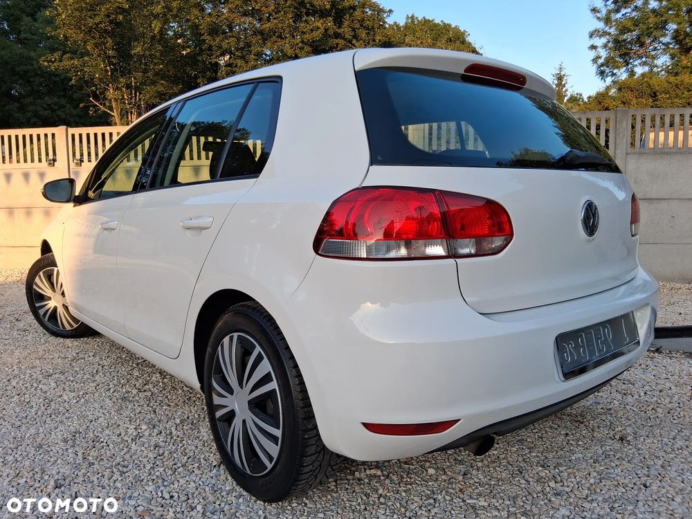 Volkswagen Golf 1.2 TSI MATCH - 2