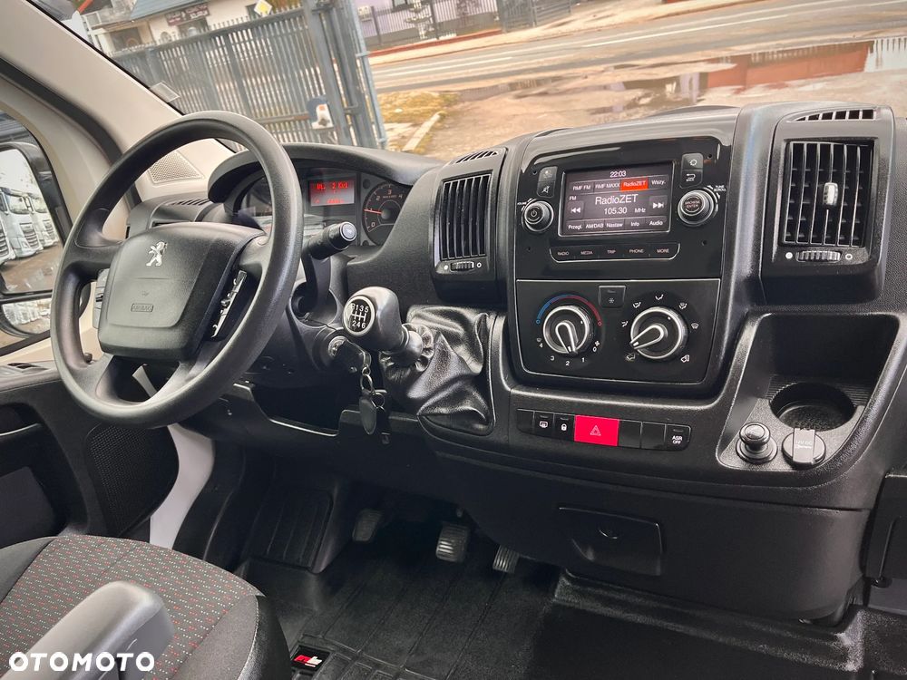 Peugeot BOXER L3H2 / WYCIAGARKA / KOGUTY / OŚWIETLENIE ROBOCZE / HAK / 2.2 165KM - 16