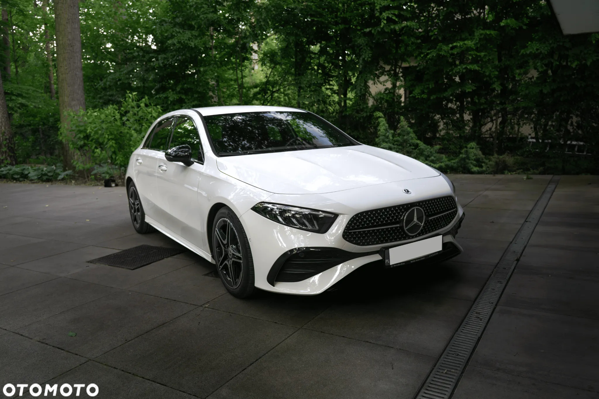 Mercedes-Benz Klasa A 200 AMG Line 7G-DCT - 9