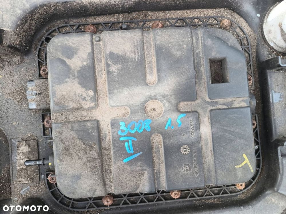 peugeot 3008 ii 17r- 1.5 bluehdi zbiornik adblue kompletny 9825645580 - 2