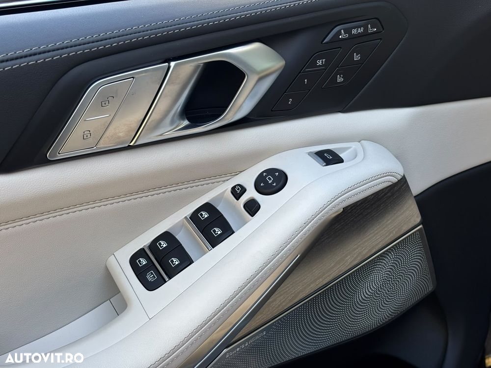 BMW X7 xDrive40i - 22