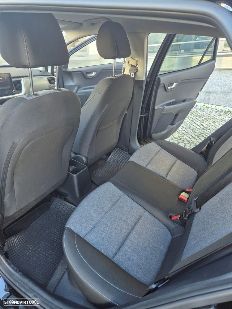 Kia Stonic 1.2 Dynamic - 7
