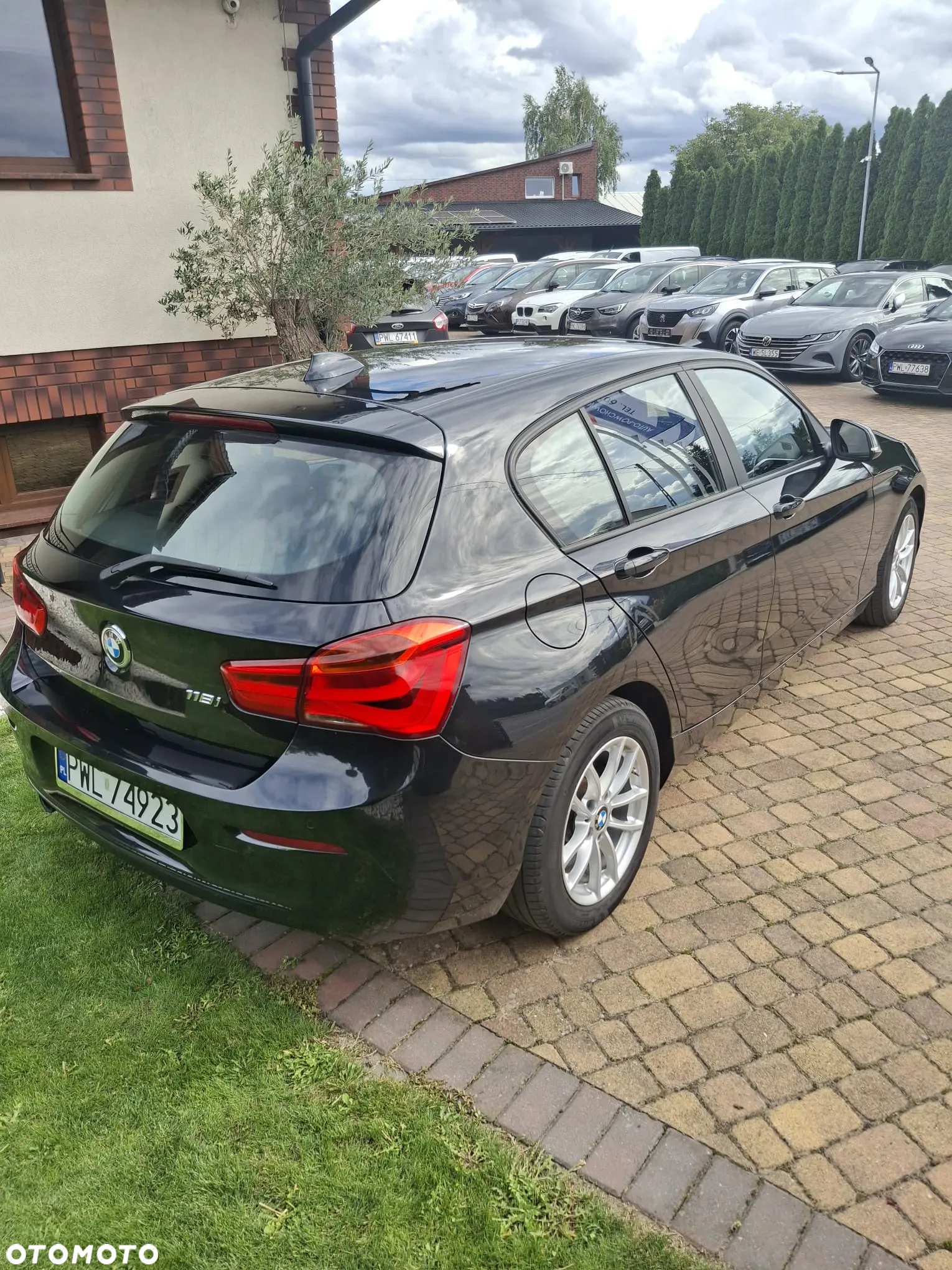 BMW Seria 1 118i - 4