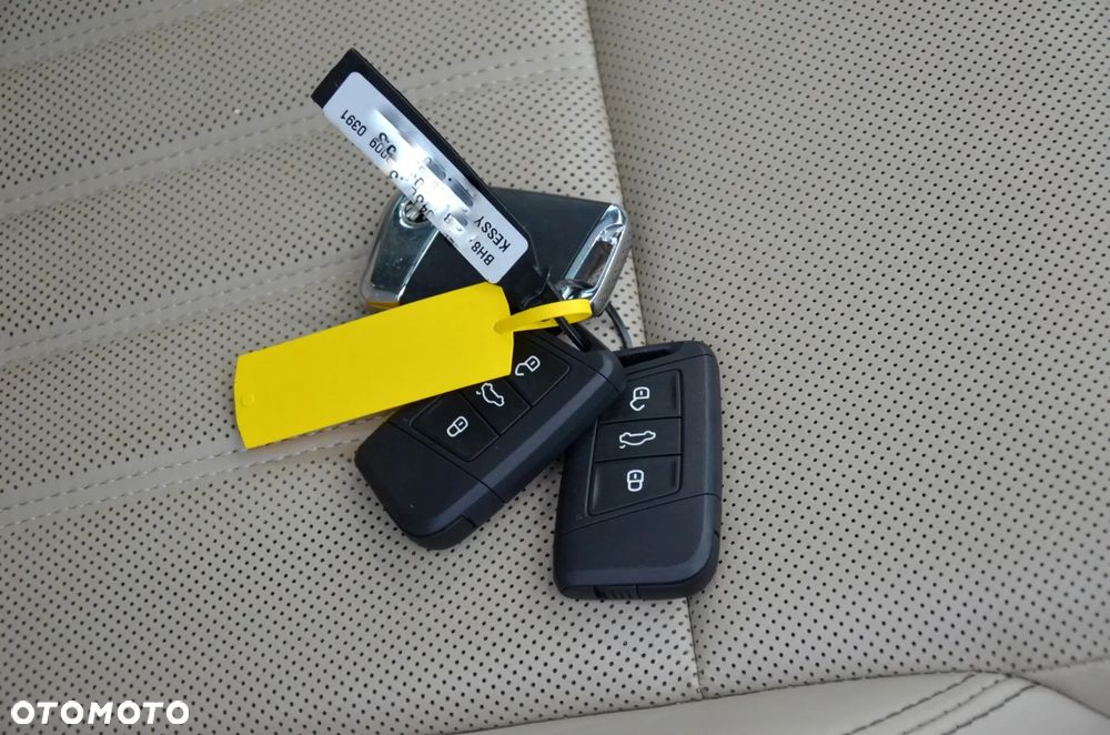 Skoda Superb 1.4 TSI Plug-In Hybrid L&K DSG - 13