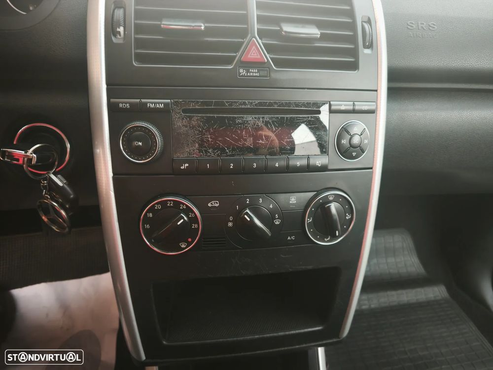 Mercedes-Benz A 180 CDi Avantgarde - 8