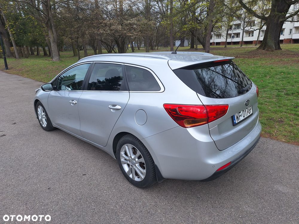 Kia Ceed - 6