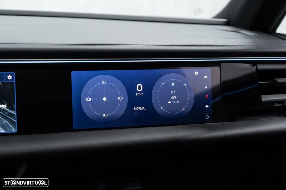 Porsche Macan Electric 4 - 54