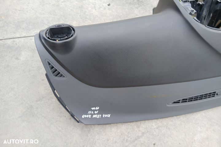 Plansa bord 5P0880201AE 5N0959655J 5P0880201AE 5N0959655J Seat Leon 2 - 3