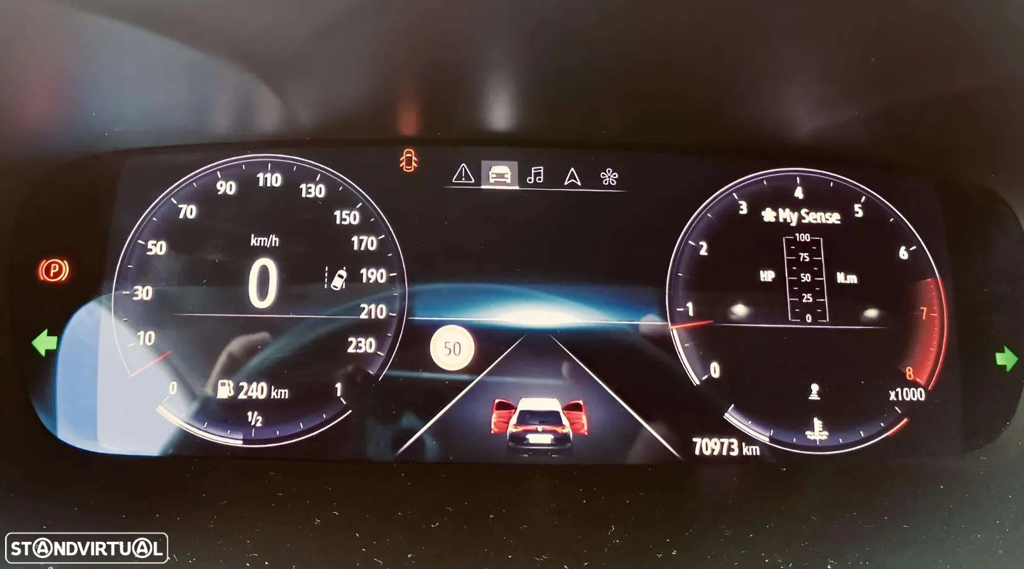 Renault Mégane Sport Tourer - 10