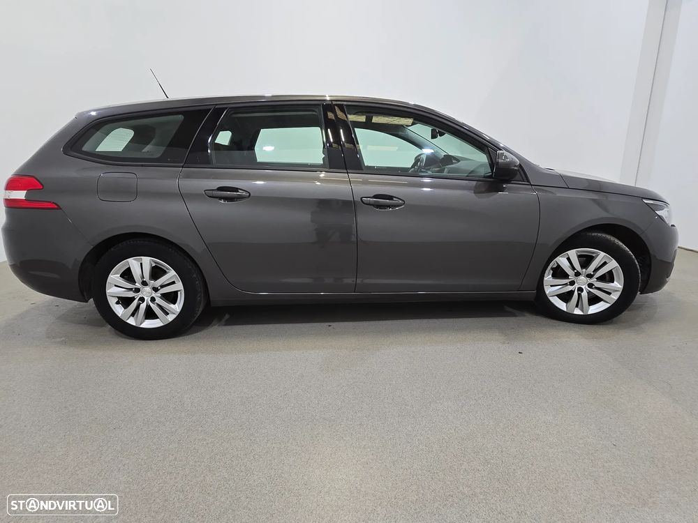 Peugeot 308 SW - 5